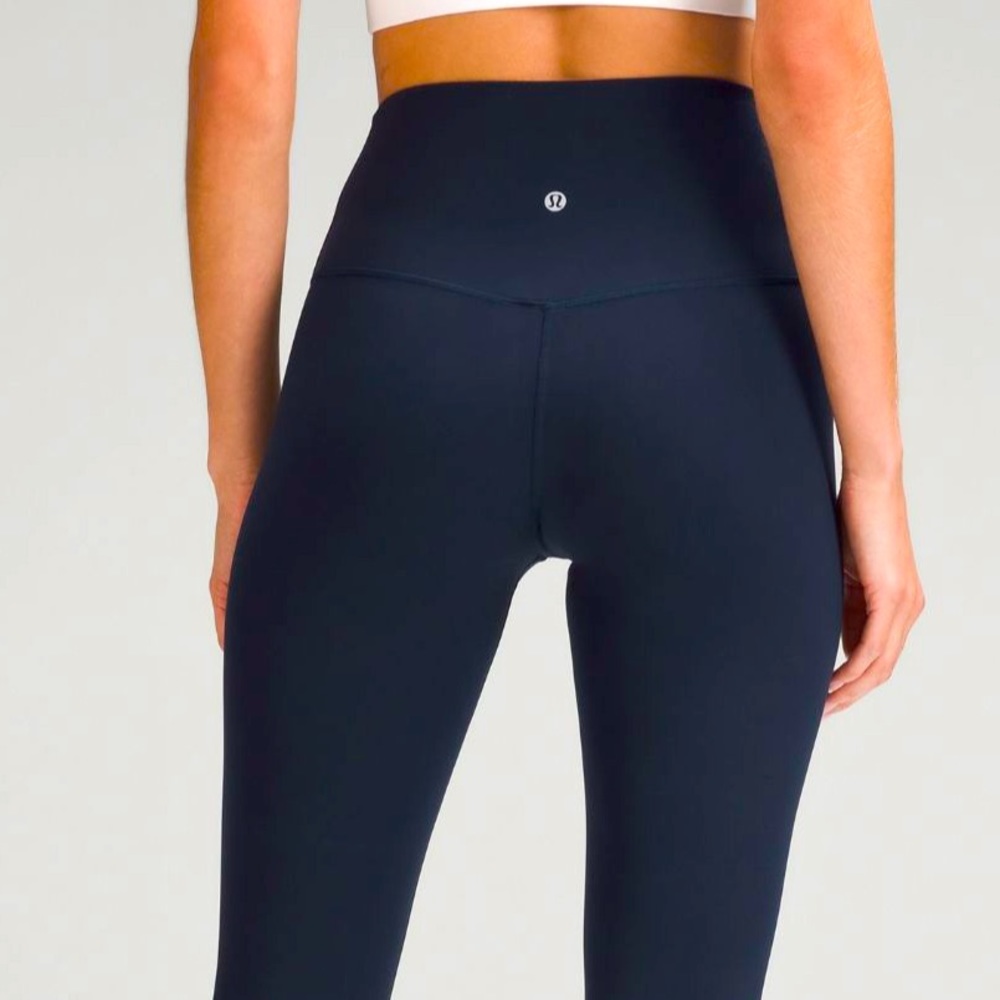 Lululemon Align High Rise Crop Leggings 23” Size 4 in Navy